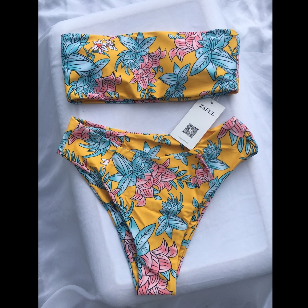 2 piece high waisted strapless bikini set